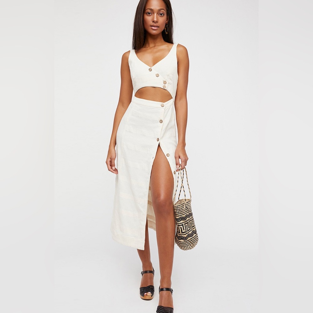 Chic Zaful Cutout Cream Button-Detail Dress, Size M, NWT